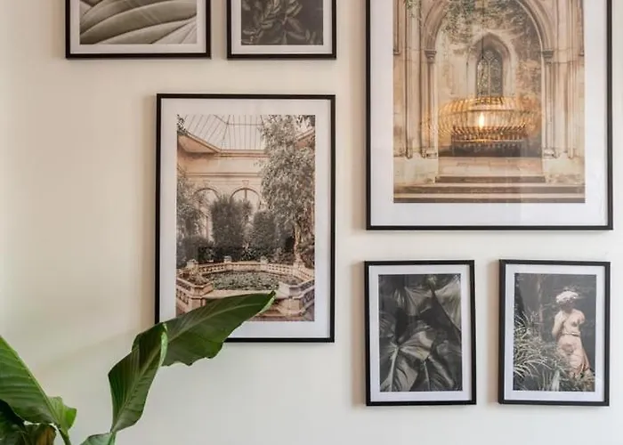 Maison d'hôtes 4-bedroom House Centre, Near The Metro + Car Park Tourcoing