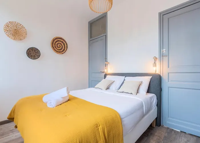 4-bedroom House Centre, Near The Metro + Car Park 4*