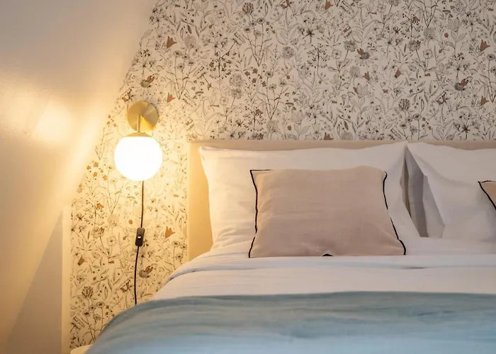 4-bedroom House Centre, Near The Metro + Car Park 4*